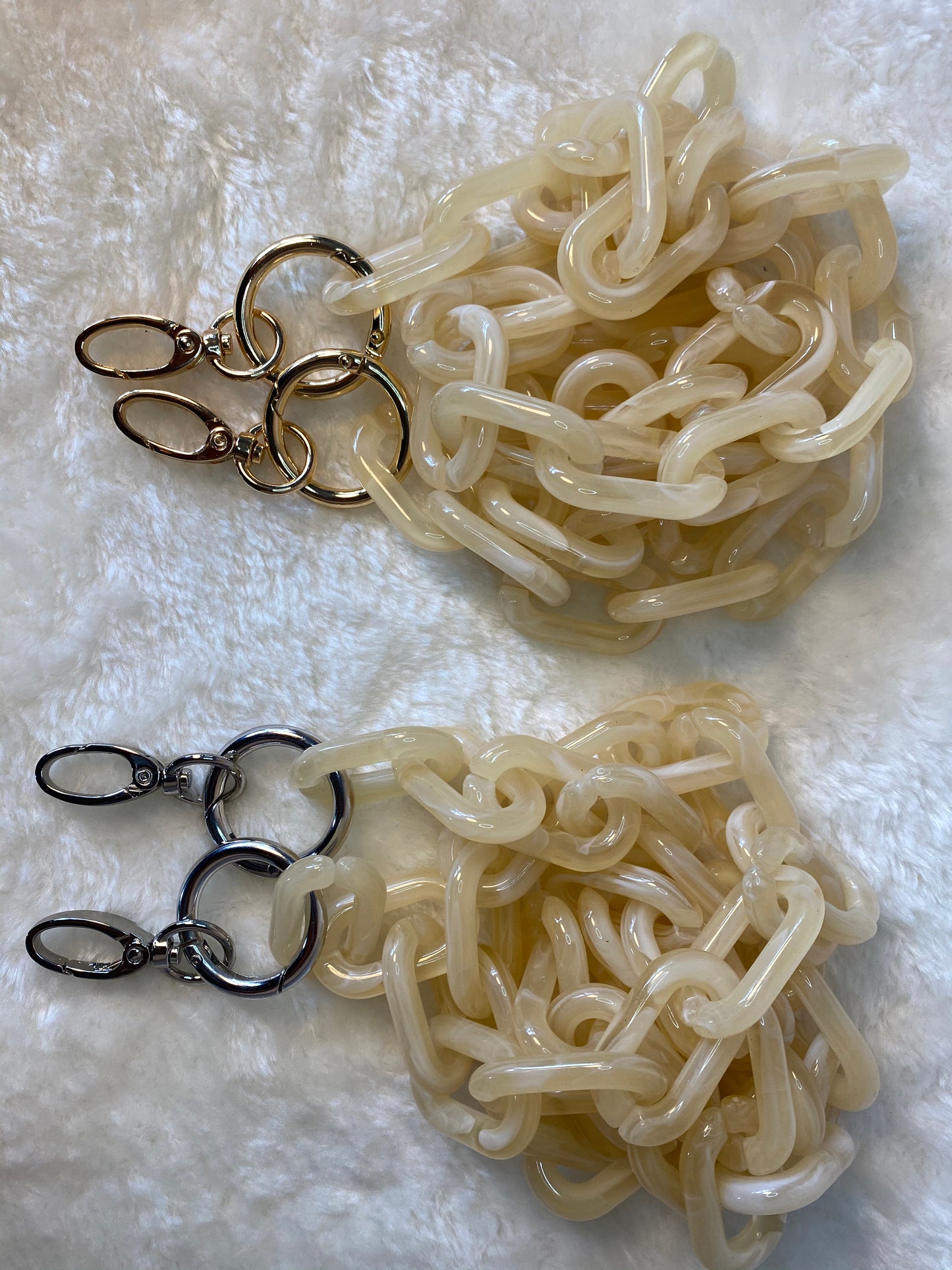 Tan marble handbag chain